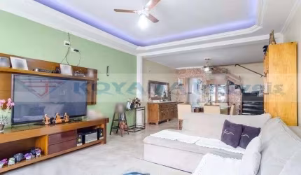 Sobrado com 3 dormitórios + dependência à venda, 200m² - Mirandópolis - São Paulo/SP
