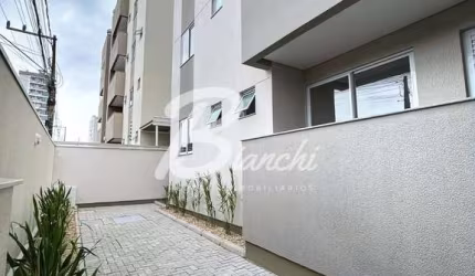 Apartamento à venda, São João, Itajaí, SC