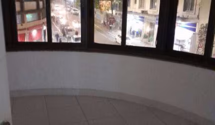 Conjunto comercial no Centro Velho de SP, a 200metros do metrô Anhangabaú