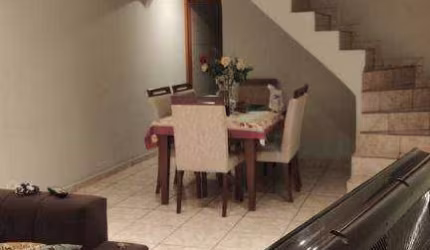Sobrado com 5 dormitórios à venda, 117 m² por R$ 590.000,00 - Vila Liviero - São Paulo/SP