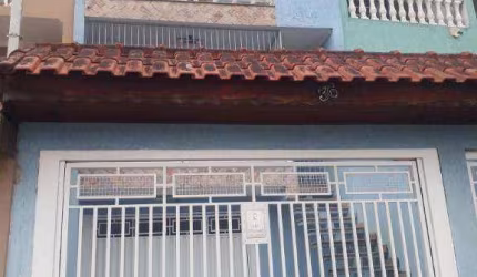 Sobrado com 3 dormitórios à venda, 250 m² por R$ 740.000,00 - Jardim Las Vegas - Santo André/SP
