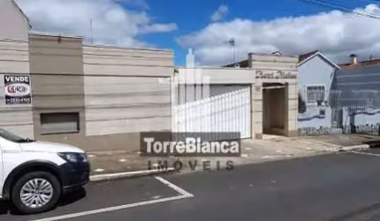 Apartamento no centro de Castro com 3 quartos
