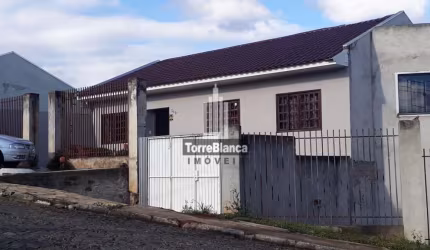 Casa com 2 dormitórios à venda no Jardim Estrela do Lago