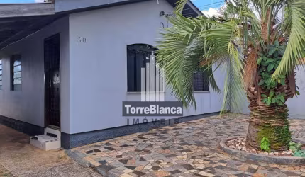 Casa com 2 dormitórios à locação e venda, 105 m² - Contorno - Ponta Grossa/PR