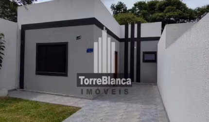 Casa com 2 dormitórios à venda