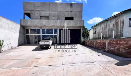 Loja para Locação, 4 vagas de estacionamento, 300 m², Localização Privilegiada, Oficinas - Ponta Gr