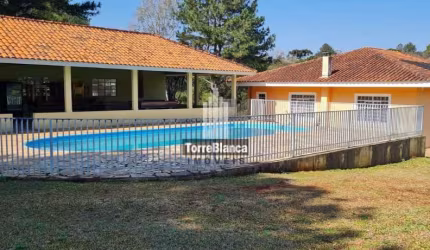 Chácara com 5 dormitórios à venda