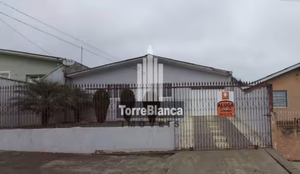 Casa com 3 Quartos, Espaços Amplos à venda  no Santa Paula!
