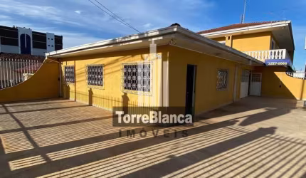 Casa comercial para locação no Bairro Chapada, com 3 salas, 80m² por R$1.800,00 mais encargos.