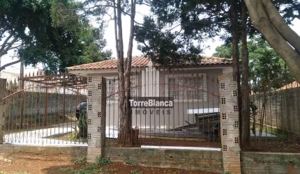 Casa de Esquina no bairro Neves em Ponta Grossa - PR