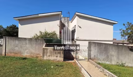 Apartamento   2 quartos em Uvaranas