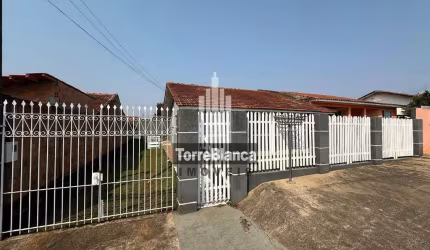 Casa para locação, 03 quartos, Área externa com churrasqueira, 70 m², Bairro Pimentel, Cará-Cará -