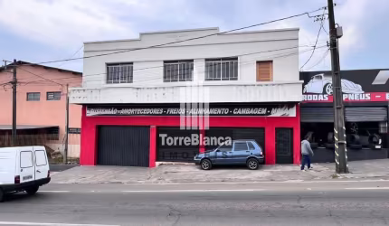 Apartamento Amplo com 4 Quartos, Área Gourmet e 170 m² para Alugar