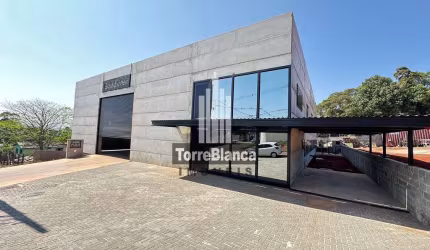 Galpão / Barracão com 960m² novo contendo 2 docas próximo ao novo Max Atacadista para locação, Ofic