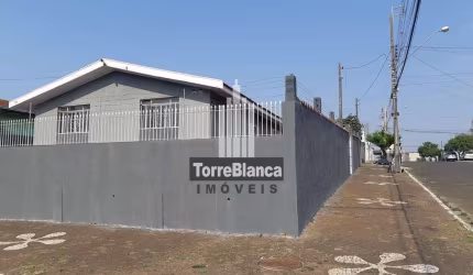 Casa de esquina, 3 quartos 2 vagas de garagem na Vila Dal Col para locação, Uvaranas, Ponta Grossa,