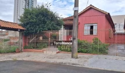 Casa à venda próximo ao centro  Ponta Grossa, PR