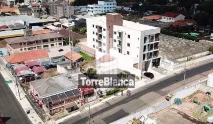 Apartamento à venda próximo a Av. Monteiro Lobato, Jardim Carvalho, Ponta Grossa, PR