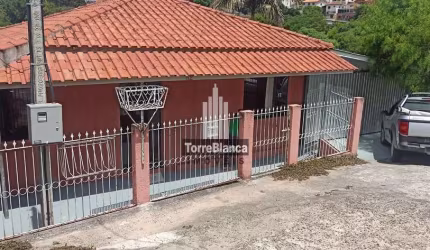 Casa à venda no Centro, Ponta Grossa, PR