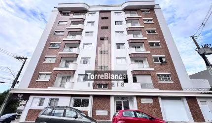Apartamento Garden Semimobiliado para locação, 2 quartos sendo 1 suíte, Churrasqueira, 100 m², Cent