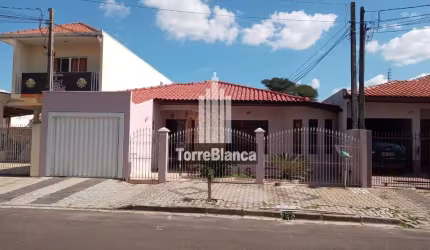 Casa com 4 dormitórios à venda, 152 m² por R$ 430.000,00 - Uvaranas - Ponta Grossa/PR