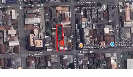 Terreno comercial com salão e apartamento