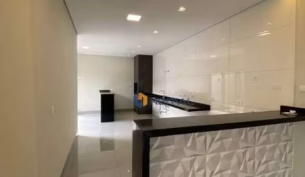 Casa com 3 quartos à venda, 138 m² por R$ 760.000 - Bom Jardim - Maringá/PR