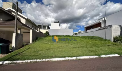 (Aceita troca) Terreno em condomínio fechado à venda, 600 m² por R$ 740.000 - Cidade Alta - Maringá/PR