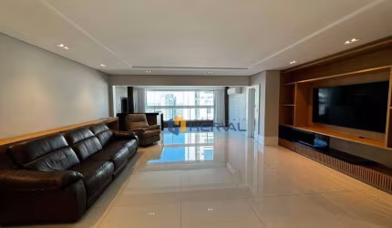 (Aceita troca) Apartamento com 4 suítes à venda, 221 m² por R$ 2.600.000 - Zona 01 - Maringá/PR