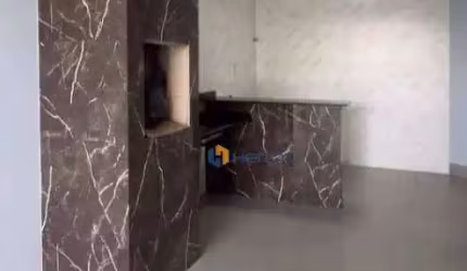 Casa com 3 quartos à venda, 128 m² por R$ 555.000 - Jardim Copacabana - Maringá/PR