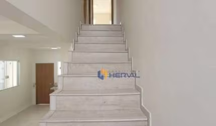 (Aceita troca) Sobrado com 3 quartos à venda, 130 m² por R$ 590.000 - Conjunto Habitacional Karina - Maringá/PR