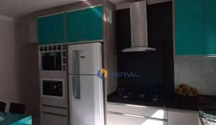(Aceita troca) Casa com 3 quartos à venda, 102 m² por R$ 595.000 - Parque das Grevíleas - Maringá/PR