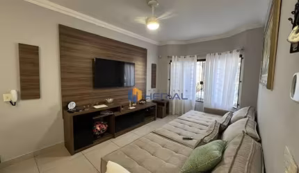 Sobrado com 3 quartos à venda, 160 m² por R$ 720.000 - Jardim Imperial II - Maringá/PR