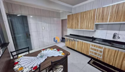 Casa com 3 dormitórios à venda, 140 m² por R$ 600.000,00 - Jardim América - Maringá/PR