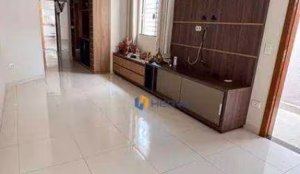 Casa com 3 quartos à venda, 146 m² por R$ 750.000 - Jardim Alvorada - Maringá/PR