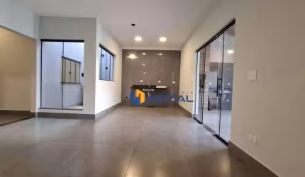 Casa com 3 quartos à venda, 100 m² por R$ 360.000 - Parque Residencial Tuiuti - Maringá/PR