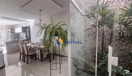 Casa com 2 suítes à venda, 117 m² por R$ 479.000 - Jardim Tóquio - Maringá/PR