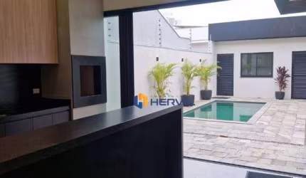 Casa com 3 suítes à venda, 213 m² por R$ 1.921.000 - Jardim Itália - Maringá/PR