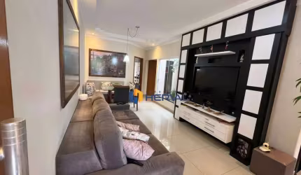 Casa com 3 quartos à venda, 100 m² por R$ 595.000 - Parque Avenida - Maringá/PR