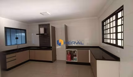 Casa com 3 quartos à venda, 105 m² por R$ 490.000 - Jardim Licce - Maringá/PR