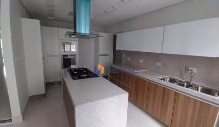 (Aceita troca) Apartamento com 4 dormitórios à venda, 236 m² por R$ 2.500.000 - Zona 01 - Maringá/PR
