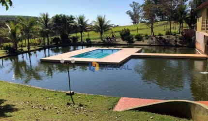 (Aceita troca) Chácara com 4 dormitórios à venda, 48400 m² por R$ 2.700.000 - Centro - Mandaguaçu/PR
