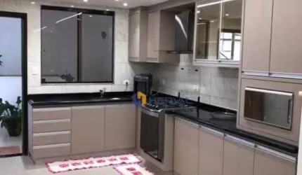 (Aceita troca) Sobrado com 4 quartos à venda, 349 m² por R$ 1.250.000 - Jardim Independência II - Sarandi/PR