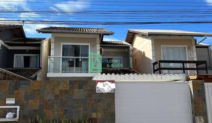 Sobrado à venda, Praia de Armação, Penha - SC-Mobiliado a 500 metros da praia da Fortaleza