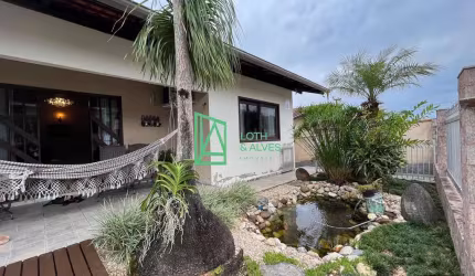 Casa à venda, FORTALEZA, BLUMENAU - SC MOBILIADA E COM PISCINA