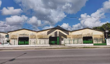 Galpão comercial à venda na Avenida Recife