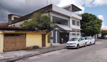 Casa com 03 Quartos e Loja no Engenho do Meio, Recife