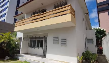 Casa com 5 Quartos em Casa Caiada, Olinda