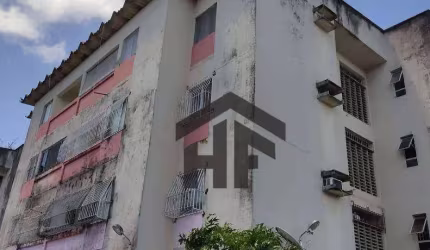 Apartamento de 69m² à venda com 2 quartos (1 suíte), localizado em Candeias, Jaboatão dos Guararapes - Pernambuco.