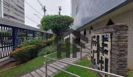 Apartamento de 115m² à venda, com 3 quartos (1 suíte), localizado em Boa Viagem, Recife - Pernambuco.