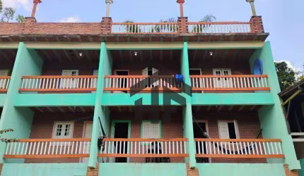 Pousada de 600m² à venda, com 10 flats, localizada em Chã de Capoeira, Paudalho - Pernambuco.